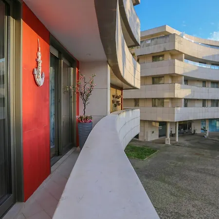 Aromas Flavors Tours Beach Apartment