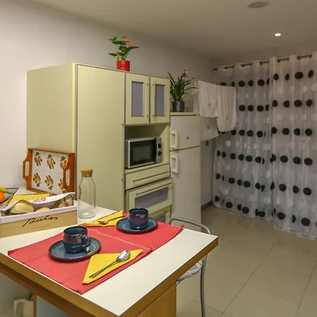 Apartment Aromas Flavors Tours Beach